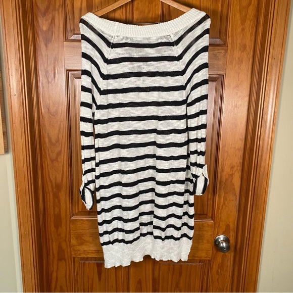 NWT American Rag Cie Black White Striped Long Sweater Tunic with Shoe Lace Neck - Picture 9 of 10